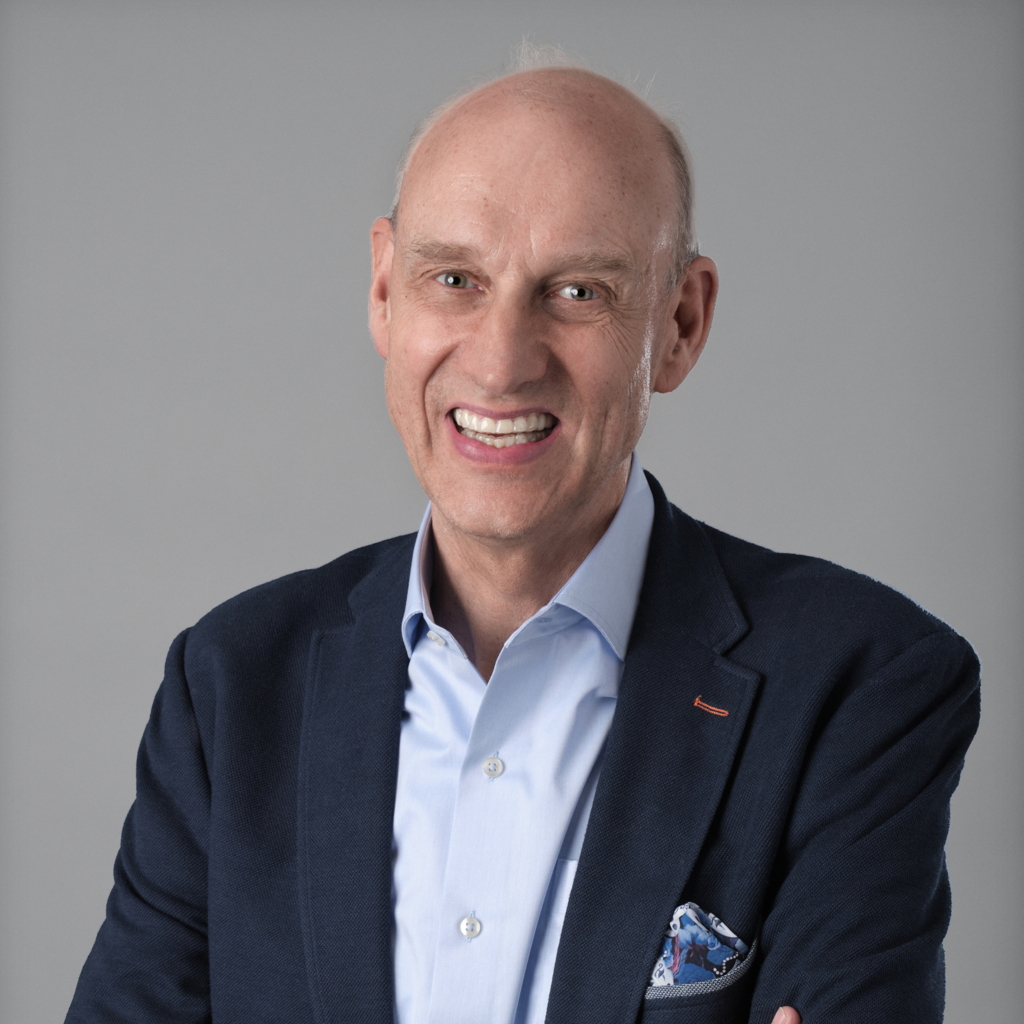 Leading with Human Skills in the Age of AI
